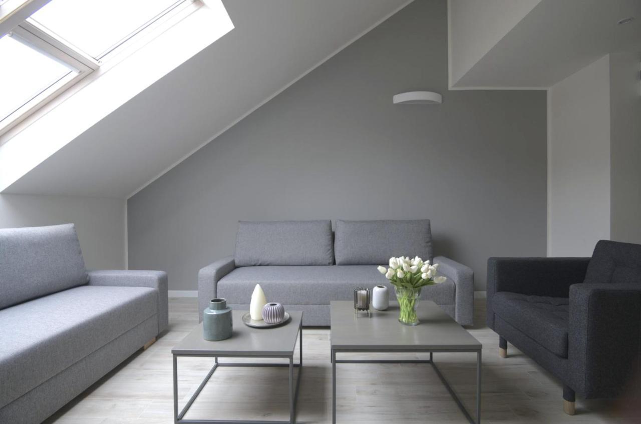 Kinsky Garden And By Dwellfort Aparthotel Prag