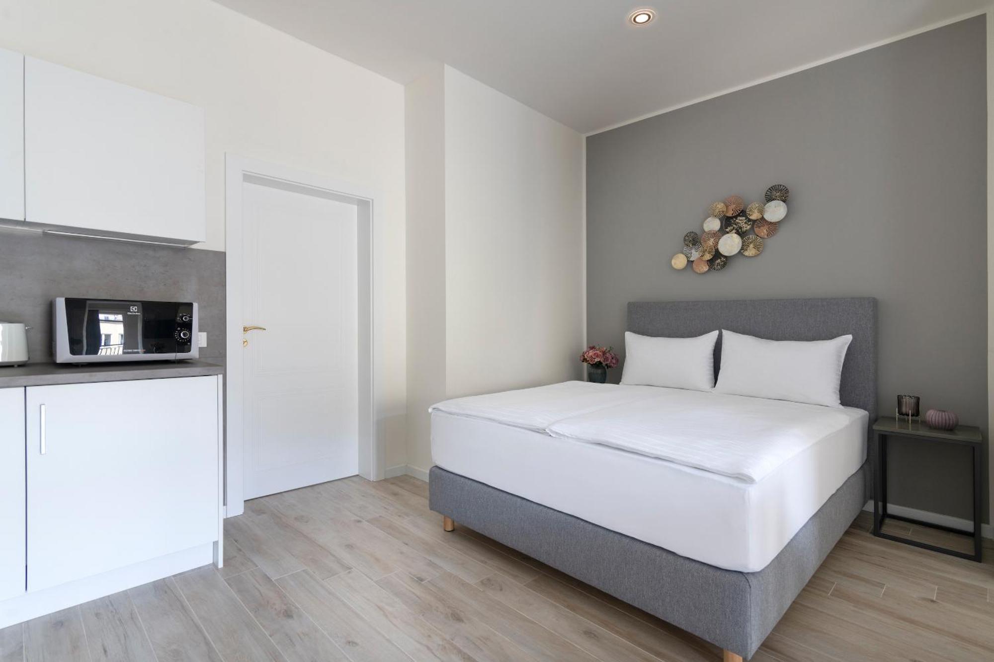 Kinsky Garden And By Dwellfort 4* Praha